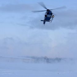 Karlovy Vary: V ulici Závodní zajistili hasiči prostor pro přistání vrtulníku