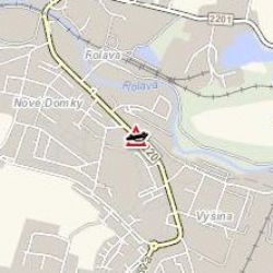 Karlovy Vary: V ulici Závodu míru došlo ke střetu dvou vozidel