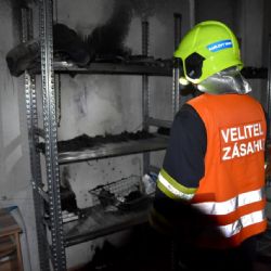 Karlovy Vary: Včera hořelo ve skladu obchodu