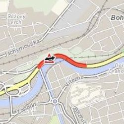 Karlovy Vary: Ve městě došlo ke střetu čtyř vozidel