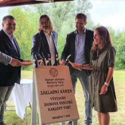 Karlovy Vary: Začala výstavba domova pro seniory se speciální péčí