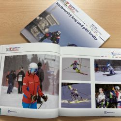 Kniha Karlovarský kraj pod pěti kruhy připomene olympiádu dětí