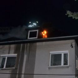 Kopaniny: Požár sazí v komíně se rozšířil na střechu rodinného domu