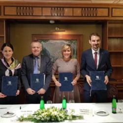 Kraj i města uzavřely smlouvu o spolupráci se Západočeskou univerzitou v Plzni