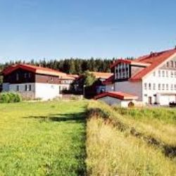  Kraj nabídl pomocnou ruku při přesunu klientů z Domova ve Vejprtech