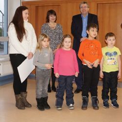 Kraj předal ceny vítězům soutěží s odpadovou tématikou