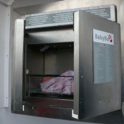 Kraj přispěje na nový babybox v karlovarské nemocnici