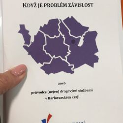 Kraj vydal průvodce službami týkajícími se drogově závislých