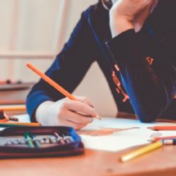 Kraj vyhlašuje literární soutěž pro žáky středních škol v regionu