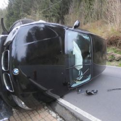 Kraslice, Dolní Rychnov: Během dvou dnů skončila dvě vozidla na boku