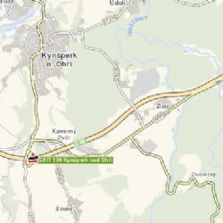 Kynšperk: Na šestce osobní vozidlo narazilo do svodidel