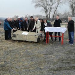 Lázně Kynžvart: Dnes byl položen základní stavební kámen sportovní haly