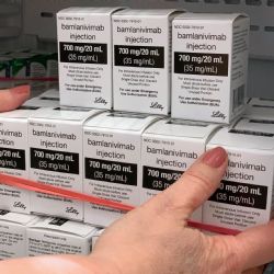 Lékaři v našem kraji mohou pacientům s COVID-19 předepsat Bamlanivimab