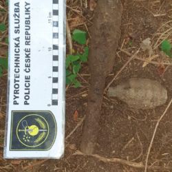 Liboc: Část nalezené munice pyrotechnik zlikvidoval na místě