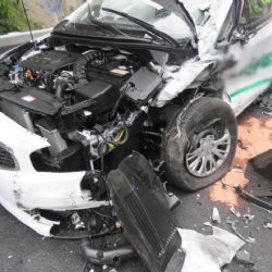 Loket: Dostal smyk. Čelně se střetl s protijedoucím vozidlem