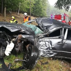 Loket, Horní Slavkov: Včerejší dopravní nehoda