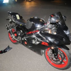 Mariánské Lázně: Nezajištěný pes vběhl motorkáři pod kola