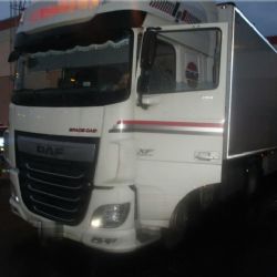 Mariánské Lázně: Policie hledá svědky poškození skla nákladního vozidla 