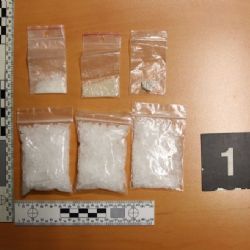 Mariánské Lázně: Prodávali pervitin a marihuanu