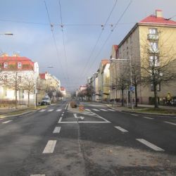 Mariánské Lázně: S vozidlem srazil chodkyni. Policie hledá svědky