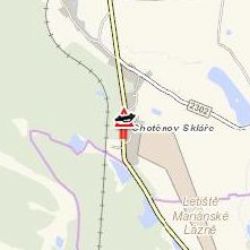 Mariánské Lázně: U města havarovalo vozidlo do příkopu