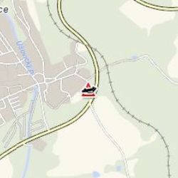 Mariánské Lázně: U města skončilo osobní vozidlo v příkopu