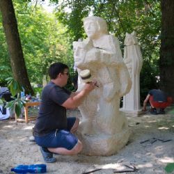 Mariánské Lázně: Zítra proběhne odhalení nových soch na Krakonoši