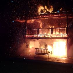 Mezirolí: Video - požár rodinného domu