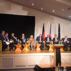 Na summitu se jednalo o železniční dopravě