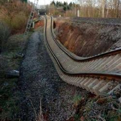 Na trati mezi Dalovicemi a Hájkem jezdí nyní náhradní autobusová doprava