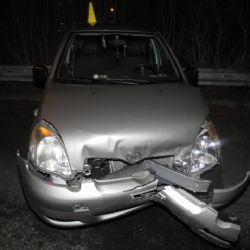 Nejdek, Karlovy Vary: Pod vlivem alkoholu způsobili dopravní nehodu. Jeden z nich dokonce srazil chodce 