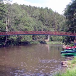 Nová lávka přes řeku Ohři ve Svatošských skalách vyjde na 23 milionů