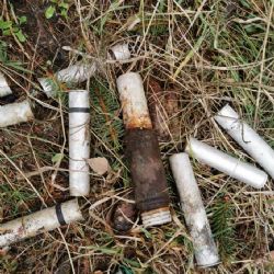 Nový Kostel: Nalezenou munici zajistil a odvezl pyrotechnik