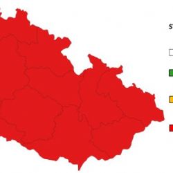Od zítřka začnou platit nová vládní opatření 