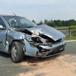 Odrava: Pozor! Dopravní nehoda na šestce