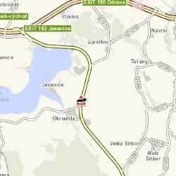 Okrouhlá: Osobní vozidlo skončilo mimo komunikaci