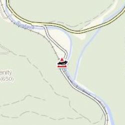 Oloví: Osobní vozidlo narazilo do zabezpečovacího zařízení železničního přejezdu