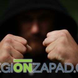 Ostrov: Neunesl rozchod. Ženu bil do celého těla