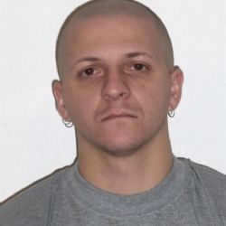 Ostrov: Policie pátrá po vězni na útěku