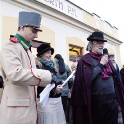 Ostrov: Zrekonstruovaná železniční zastávka byla slavnostně otevřena