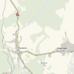 Pernink: Pozor! Padlý strom přes vozovku