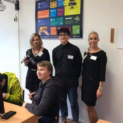 Pohár ze soutěže Logistik Junior putuje do Ostravy