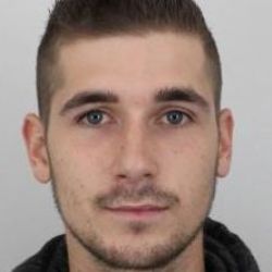 Policie pátrá po pohřešovaném Dominiku Peterčákovi. Může být v ohrožení života