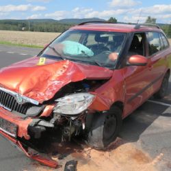 Poustka: Včera u obce došlo k vážné dopravní nehodě