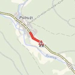 Pstruží: Pozor! Sypač havaroval do příkopu