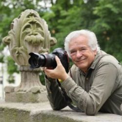 Putovní výstava fotografií – Mezinárodní pěvecká soutěž očima Jana Boreckého