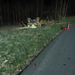 Rájec: Havaroval na čtyřkolce. Na místo nehody letěl vrtulník