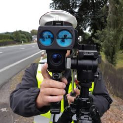 Region: Během víkendu zkontrolovali policisté tisíc vozidel