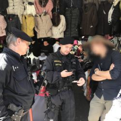 Region: Policie opět kontrolovala tržnice