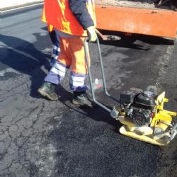 Region: Silničáři začali opravovat výtluky